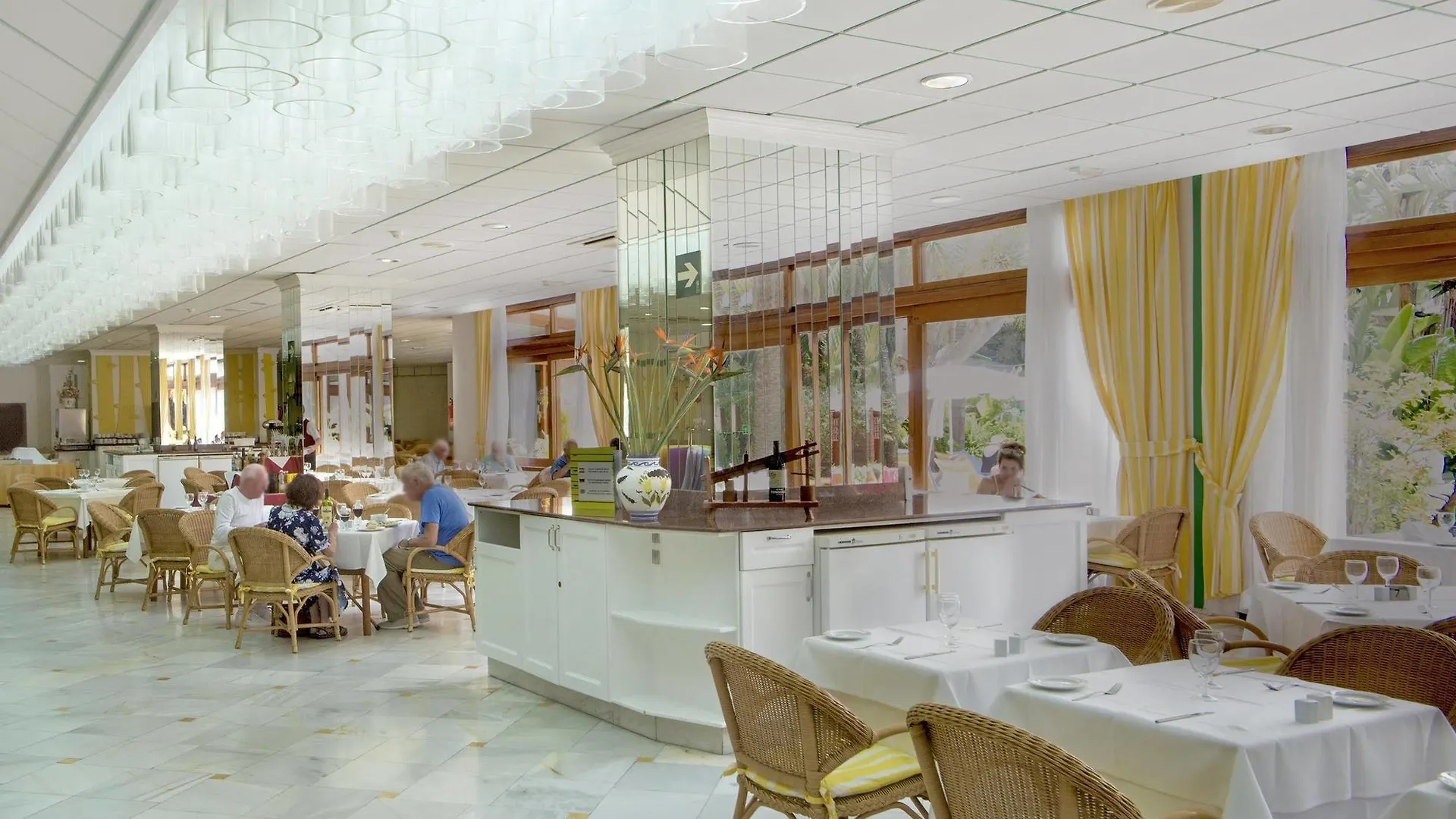 Fergus Puerto De La Cruz Hotel